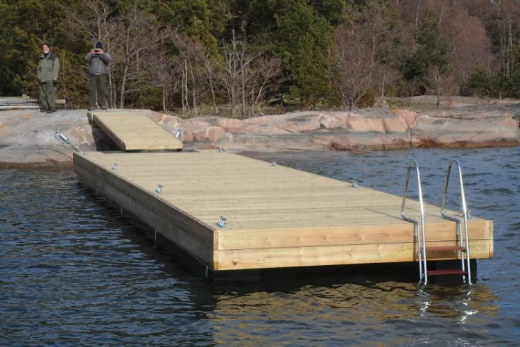 ”Civicii” clujeni cer piste la apă și pontoane publice pe lacurile din amonte de Someșul mic - FOTO