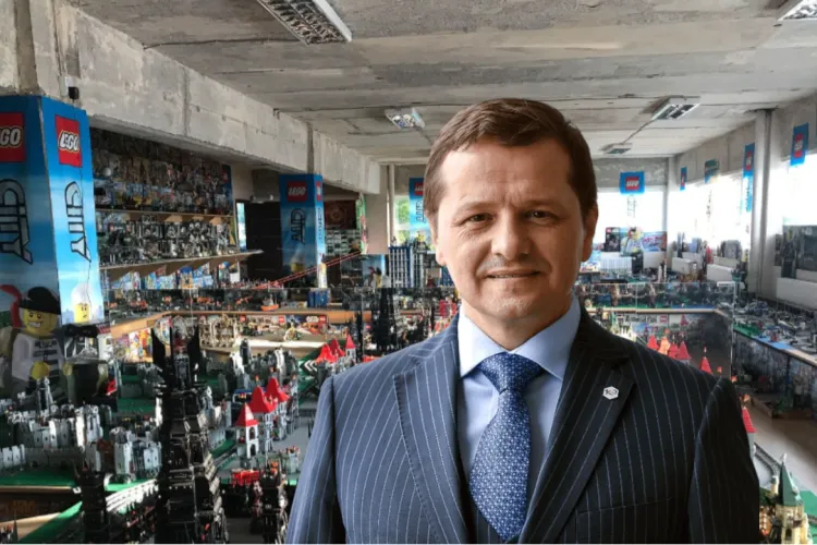 Cel mai bogat clujean are cea mai mare colecție de jocuri Lego din lume. Mall urile din București se bat pentru a o expune