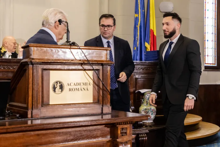 Medic voluntar de la Policlinica fără plată din Cluj, premiat de Academia Română - FOTO