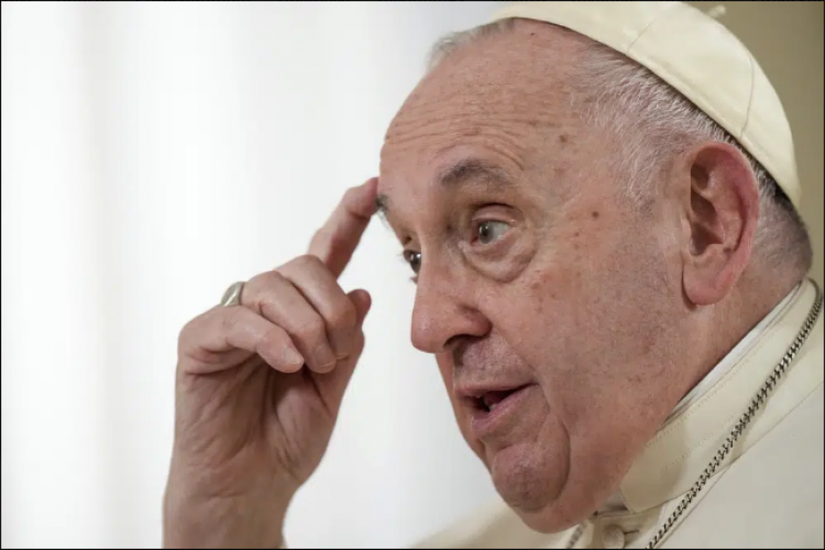 Papa Francisc despre relațiile dintre persoanele de același sex: „A fi homosexual nu este o crimă. Toți suntem copii ai lui Dumnezeu”