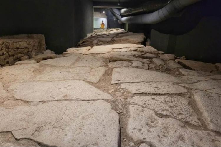 Drum roman vechi de 2.000 de ani, descoperit în centrul orașului Cluj-Napoca: „Seamănă destul de bine cu ceea ce e la Pompei”