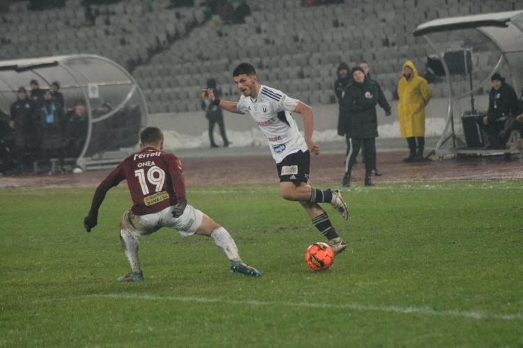 VIDEO. Faza controversată de la Universitatea Cluj-Rapid. A fost sau nu a fost penalty? 