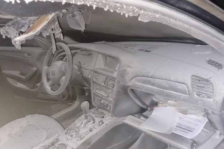 Detalii din cadrul operațiunii de salvare a femeii închise în portbagajul unei mașini incendiate 