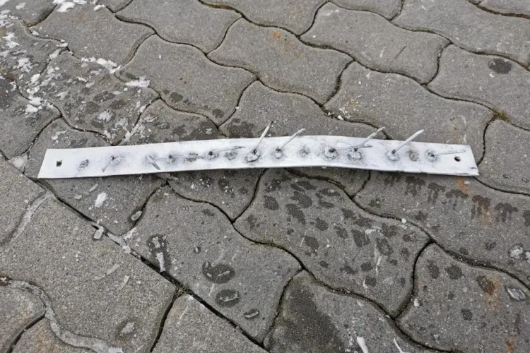 Capcane pentru mașini montate într-un Parc Național de oameni frustrați - FOTO