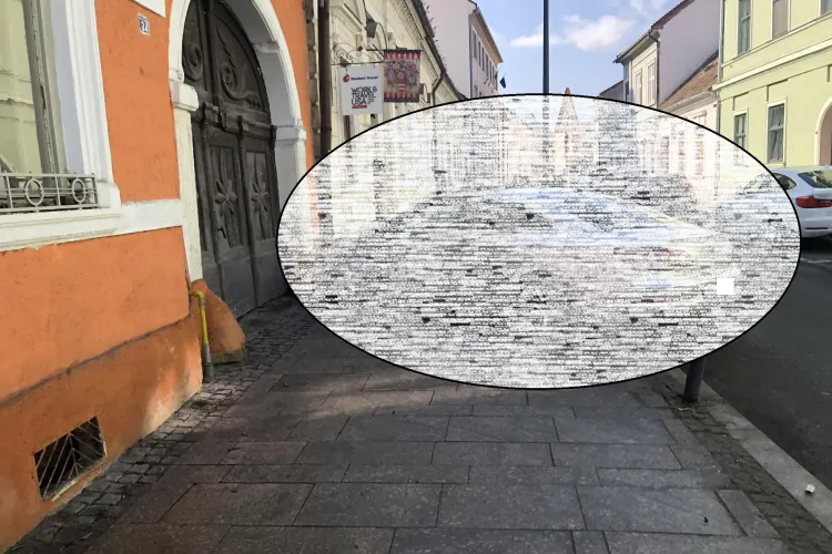 Ai parcat ca un ”boss” pe strada Brătianu! Disperat să dea ture, un șofer de Maramureș a parcat așa - FOTO