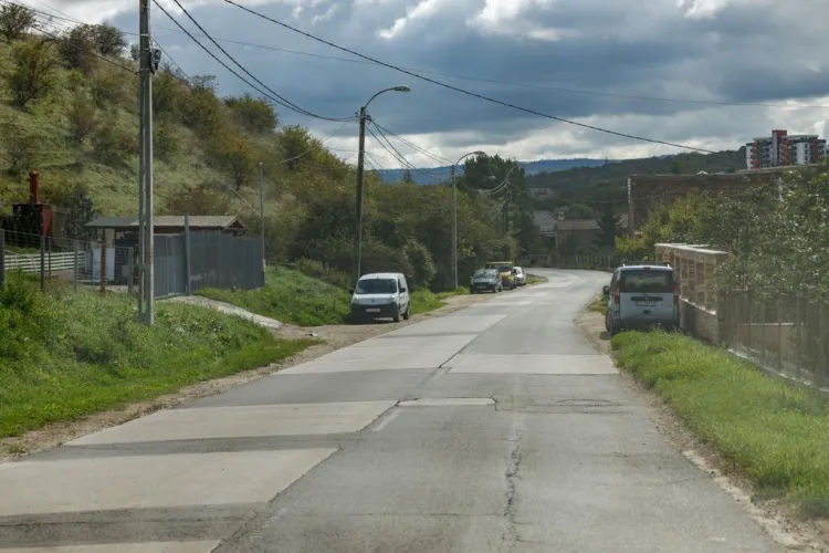 Emil Boc ”OSĂ” asfalteze Valea Chintăului, Valea Seacă și strada Giuseppe Verdi