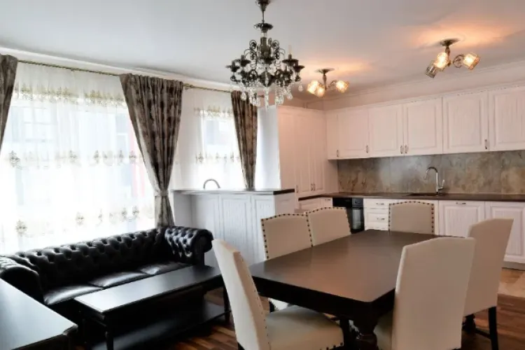 Au înnebunit proprietarii de apartamente și în Florești? Chirie de 1100 de euro - FOTO