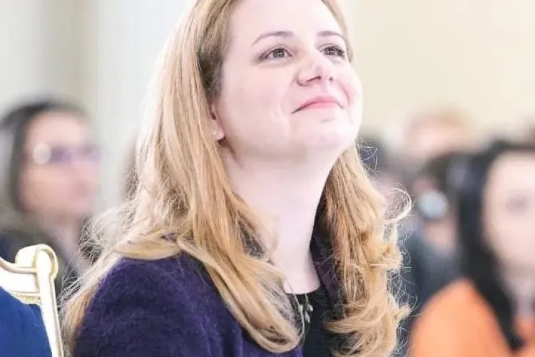 Din Universitate „cu picioarele înainte”! Se prelungește vârsta de pensionare a profesorilor universitari