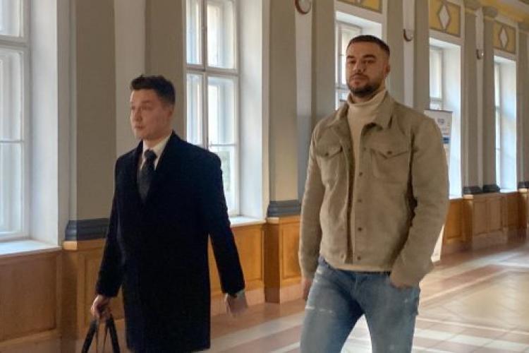 Culiță Sterp, luat de pe holul Tribunalului Cluj și dus la audieri într-un dosar de înșelăciune pe Instagram