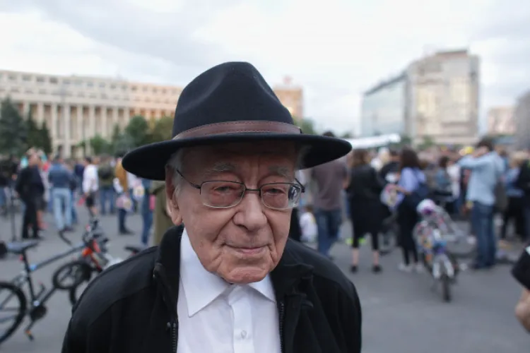 SCANDAL la înmormântarea lui Mihai Șora. Fiul acestuia a adus acuzații grave chiar în timpul slujbei