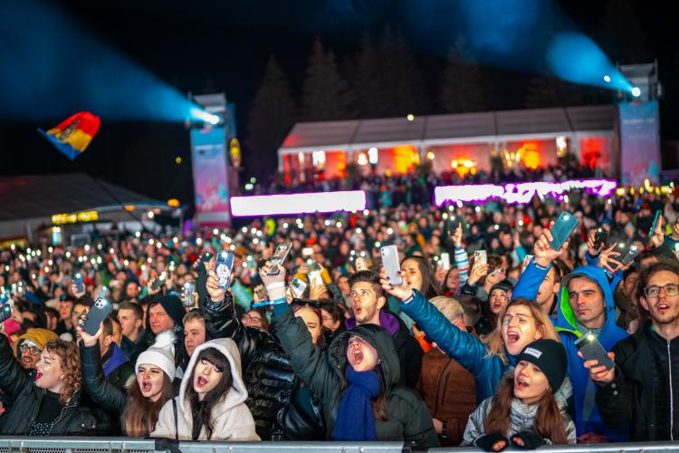11.000 de oameni în prima zi de la MASSIF, festivalul de muzică din Poaiana Brașov
