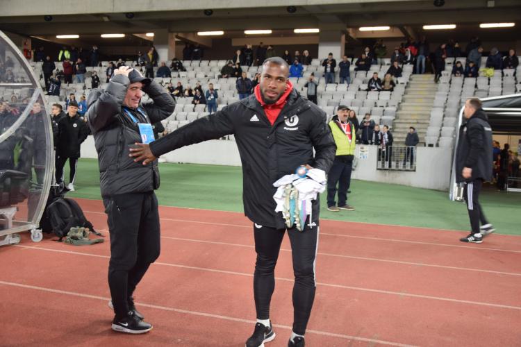 U Cluj victorie mare cu Farul, 2-0. Hagi a fost negru de supărare. Universitatea ajută pe CFR Cluj