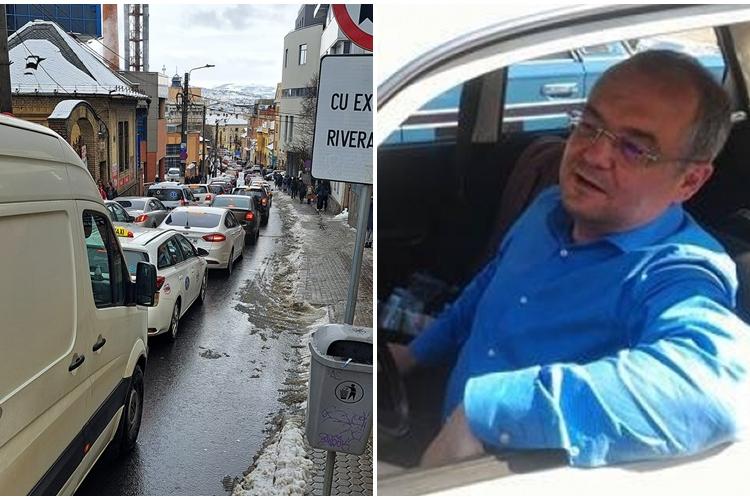 Haos în trafic pe strada Victor Babeș: Oare când va înțelege primarul că iarna nu poți merge cu bicicleta! - FOTO
