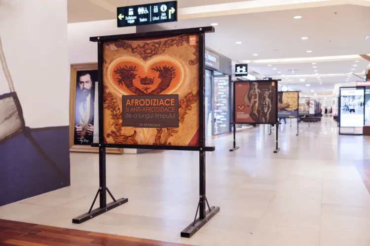 „Mireasma dragostei” plutește în aer la Iulius Mall Cluj - ateliere de preparare a parfumurilor și expoziția „Afrodiziace și anti-afrodiziace”