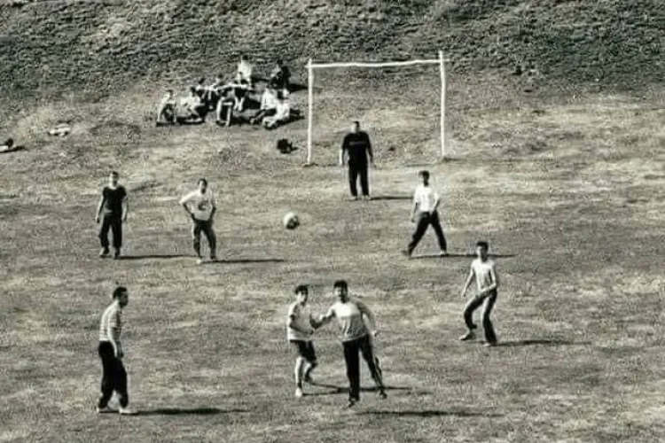 FOTO. Amintiri din vechiul Cluj - Groapa Moșului pe vremuri: „Amintiri, amintiri/Ce vremuri!!! Ne amintim cu drag!”