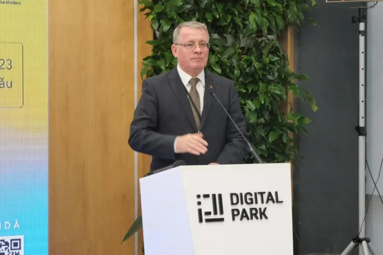 Deputatul Adrian Oros, prezent în Republica Moldova la un Forum economic foarte important - FOTO