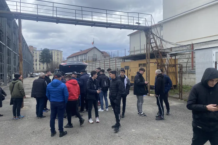 Bilete la meciul CFR Cluj - U Cluj vândute din portbagajul unei mașini. Cei de la U Cluj își acuză rivalii că se tem! - VIDEO