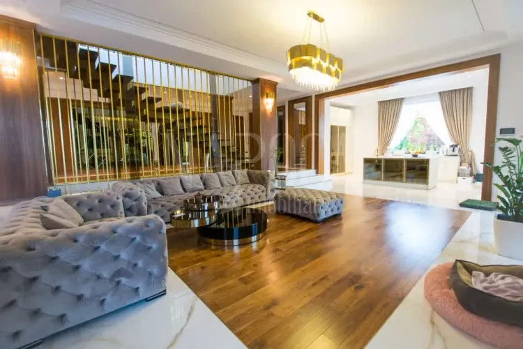 Se vinde cea mai ”șmecheră” vilă din Cluj! Prețul e uluitor, dar merită toți banii: E luxul la el acasă! - FOTO