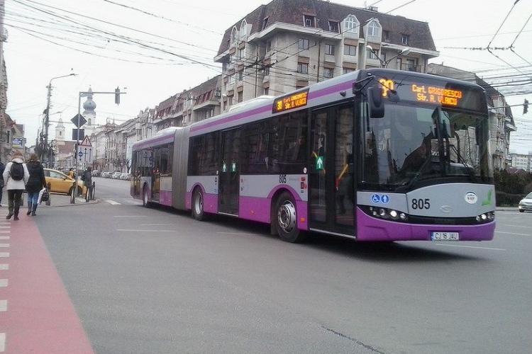 Emil Boc mai cumpără 18 autobuze electrice pentru Clujul „smart și verde”, cu 16 milioane de euro: „Urmărim creșterea calității vieții”