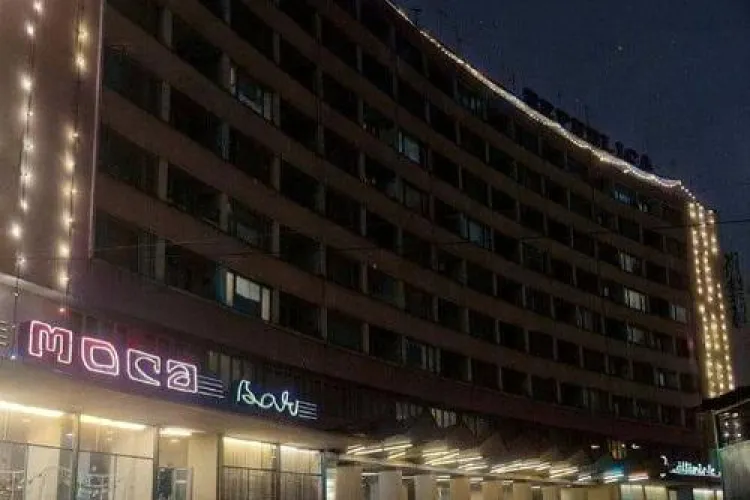 Ce amintiri! Lângă Cinema Republica era cofetăria Moca: ”Parcă nici nu au existat acei ani!” - FOTO