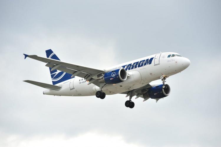 Avion Tarom a ratat aterizarea la Oradea și a fost trimis la Cluj