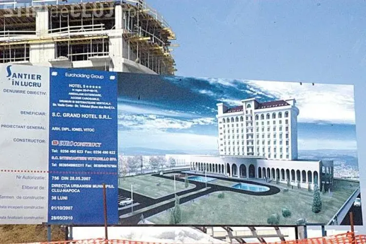 Proiectul Grand Hotel Italia din cartierul Buna Ziua a mai suferit o modificare! Primaria clujeana a cerut sa fie data jos firma pentru ca e urata