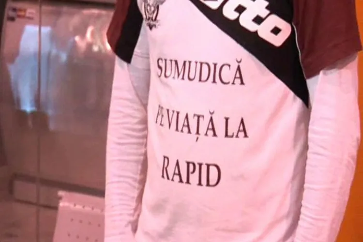 Rapid, asteptat de cativa suporteri fanatici pe Aeroportul din Cluj! VEZI ce au spus Sumudica si Dani Coman - VIDEO