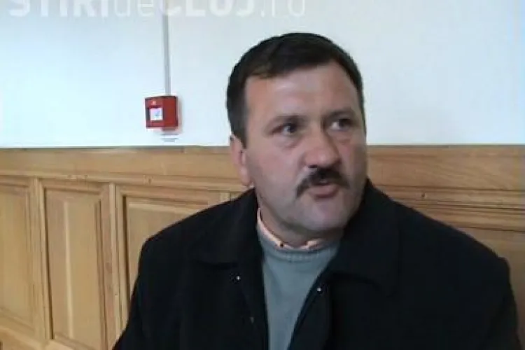 Doi politisti sunt acuzati ca au batut un barbat in Dej, iar apoi au vrut sa il fotografieze cu o prostituata pentru a dovedi ca e "peste"- VIDEO