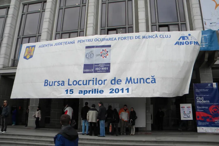 3.000 de clujeni au trecut pe la Bursa locurilor de munca - VEZI FOTO