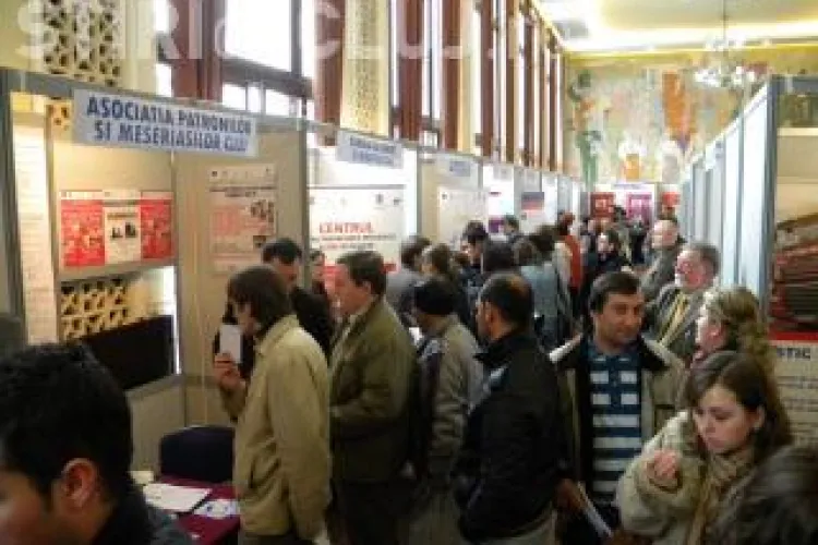 Peste 1.700 de clujeni au fost selectati pentru angajare la Bursa locurilor de munca