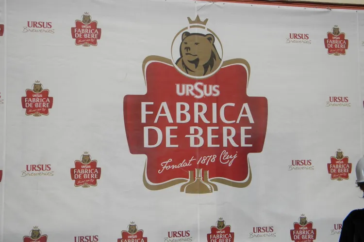 Bloggerii clujeni au degustat noua bere nefiltrata de la Ursus! VEZI cum li s-a parut