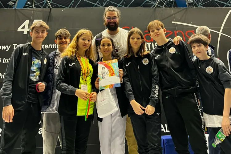 Performanță incredibilă pentru scrima clujeană în Polonia, la concursul Challenge Wratislavia - FOTO
