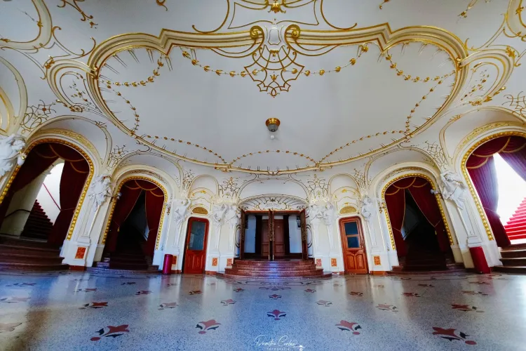 Turist din Iași uimit de frumusețea unui oraș din Vestul României: ”Te întrebi dacă acest oraș face parte din România!” 