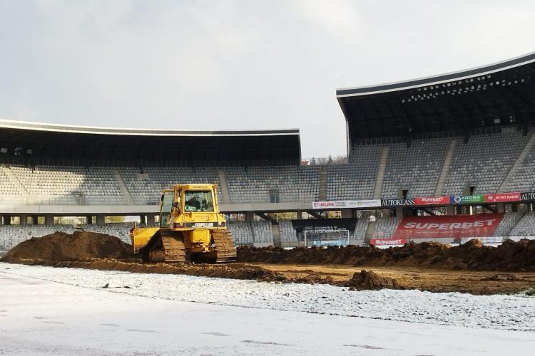 Se schimbă gazonul pe Cluj Arena! Eco Garden, firma de casă a liberalilor clujeni, ia o roabă de bani pentru că are ”know-how”