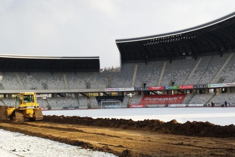 Tișe îi pregătește pe clujeni pentru „succesul” schimbării gazonului de pe Cluj Arena? „Au cerut suspendarea contractului pentru o zi”