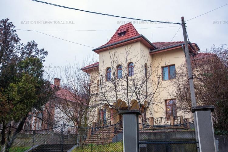 Vizită într-o vilă din Cluj-Napoca, pe care proprietarul cere 3,7 milioane de euro. Poți trăi ca un boier la Cluj - FOTO