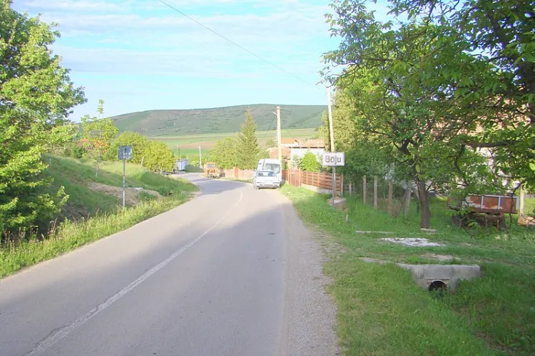 Oamenii din Boju au rămas fără transport public spre Cluj-Napoca. Numai CTP poate salva situația