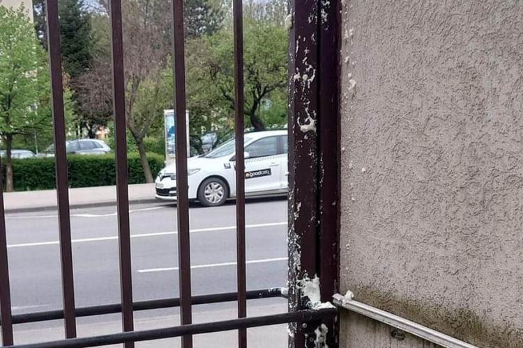 FOTO. Cum și-a bătut joc administratorul unui bloc din Cluj de proprietari: „Poți să fii prost, dar asta chiar nu mai este incompetență”
