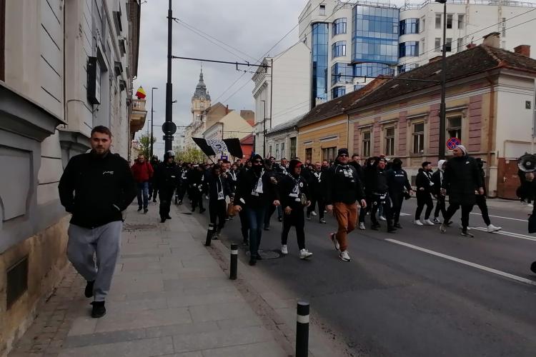Mobilizare mai slabă a suporterilor U Cluj înainte de semifinala cu UTA Arad - FOTO
