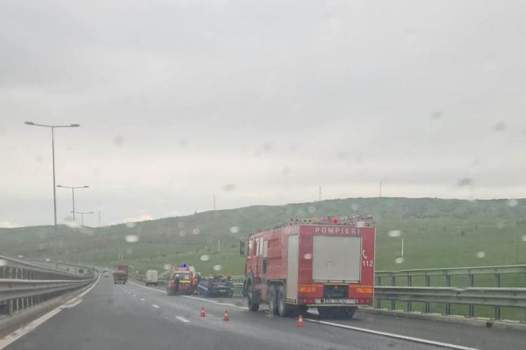 Mașină răsturnată pe Autostrada A10, Turda - Alba - FOTO