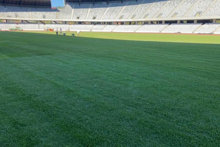 Untold a schimbat integral gazonul pe Cluj Arena în 2021, iar în doi ani a ajuns praf! Fără încălzire, nici cel de acum nu va rezista