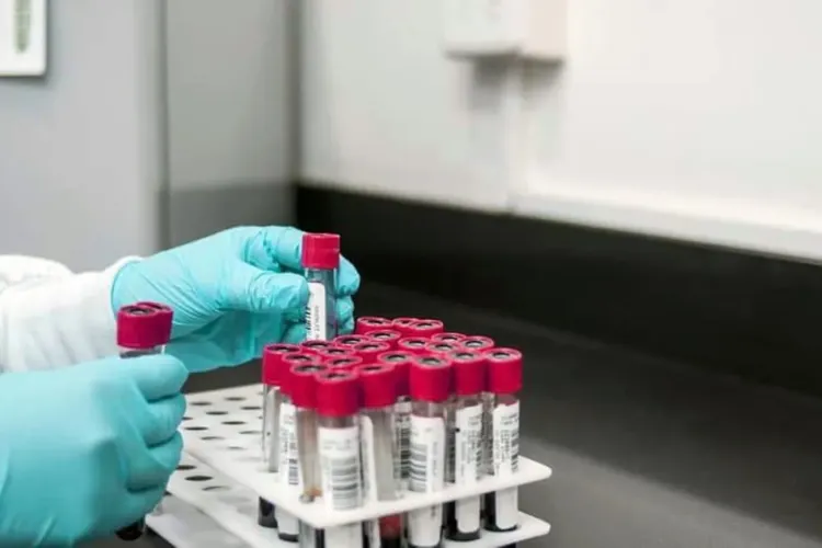 Un clujean și-a făcut analizele de sânge la o clinică și refuză să le achite: ”Plătesc asigurări, deci să fie și fonduri!”