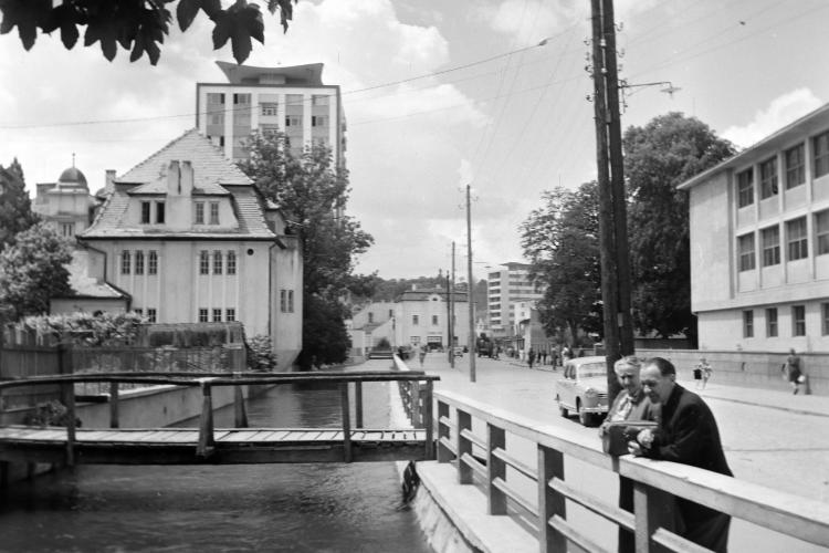Amintiri din vechiul Cluj: Canalul Morii - „sufletul” Clujului, era locul mult iubit de promenadă a clujenilor în anii '60 - FOTO