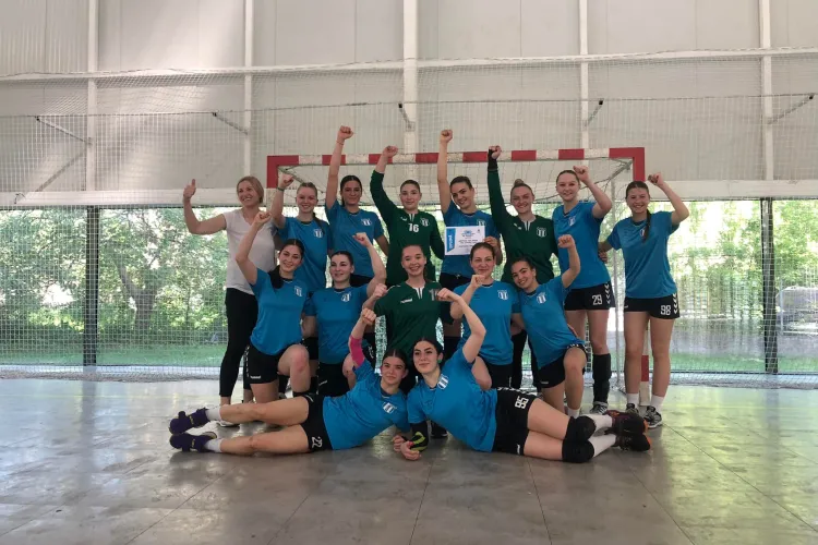 Handbalistele junioare de la CSS Viitorul Cluj, locul 1 la Turneul Final de la Buzău