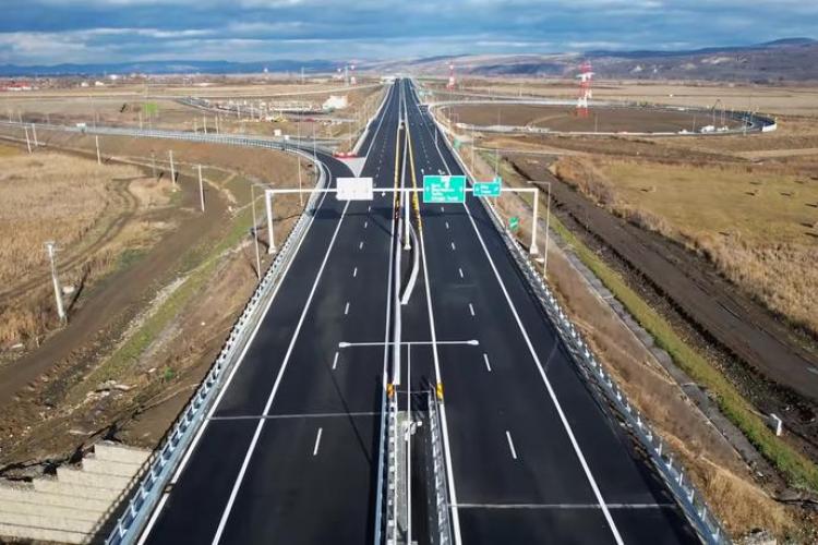 Restricţii prelungite pe autostrada Sebeş-Turda! S-a surpat încă o bucată din drumul de mare viteză