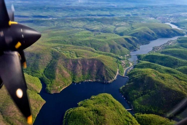 Imagini senzaționale cu lacurile Clujului: Tarnița, Someșul Cald și Gilău, realizate din avion - FOTO