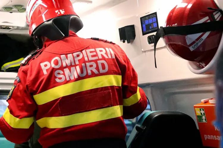 Pieton lovit de o mașină pe strada Traian Vuia