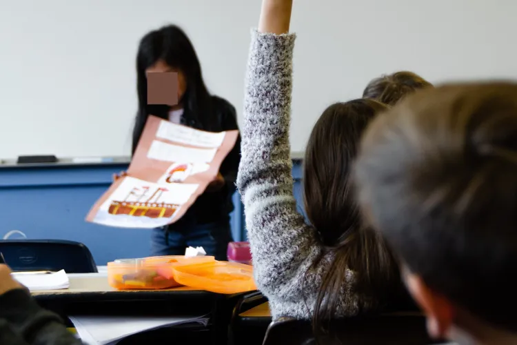 Se va introduce o nouă materie obligatorie, pentru liceenii care aleg să nu participe la orele de Religie