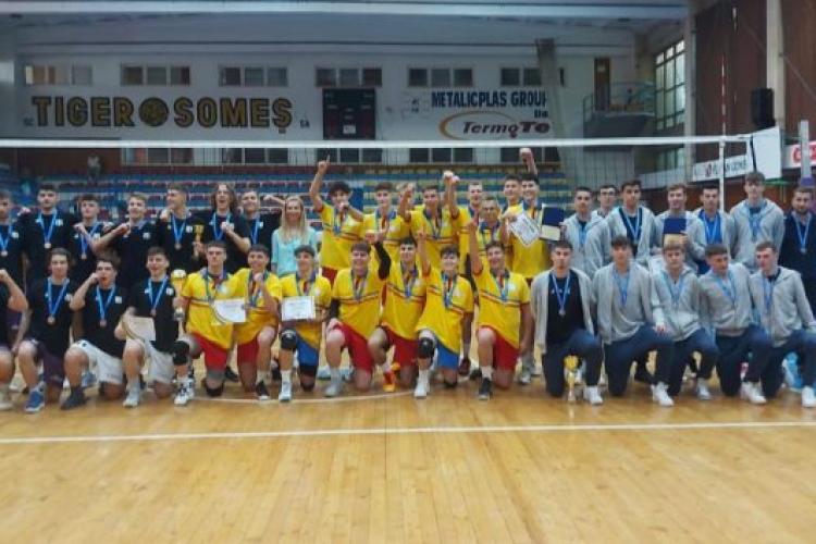Juniorii de la LAPI Dej au cucerit titlul național la volei. Viitorul Cluj-Napoca s-a clasat pe locul al treilea - FOTO