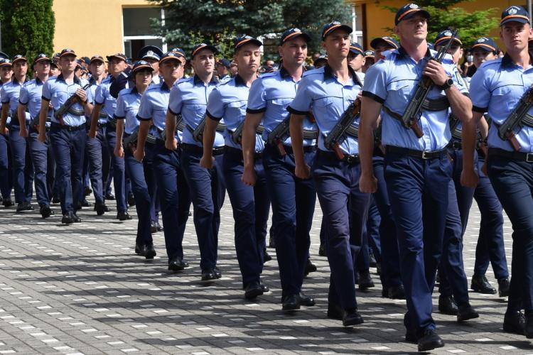 Tinerii nu mai vor să fie polițiști! Nu s-au ocupat locurile la Școala de Agenți de Poliție din Cluj